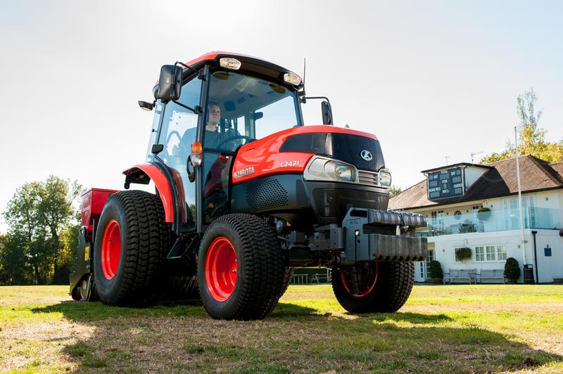 kubota-l2-452-compact-tractor-with-cab-and-manual-transmission