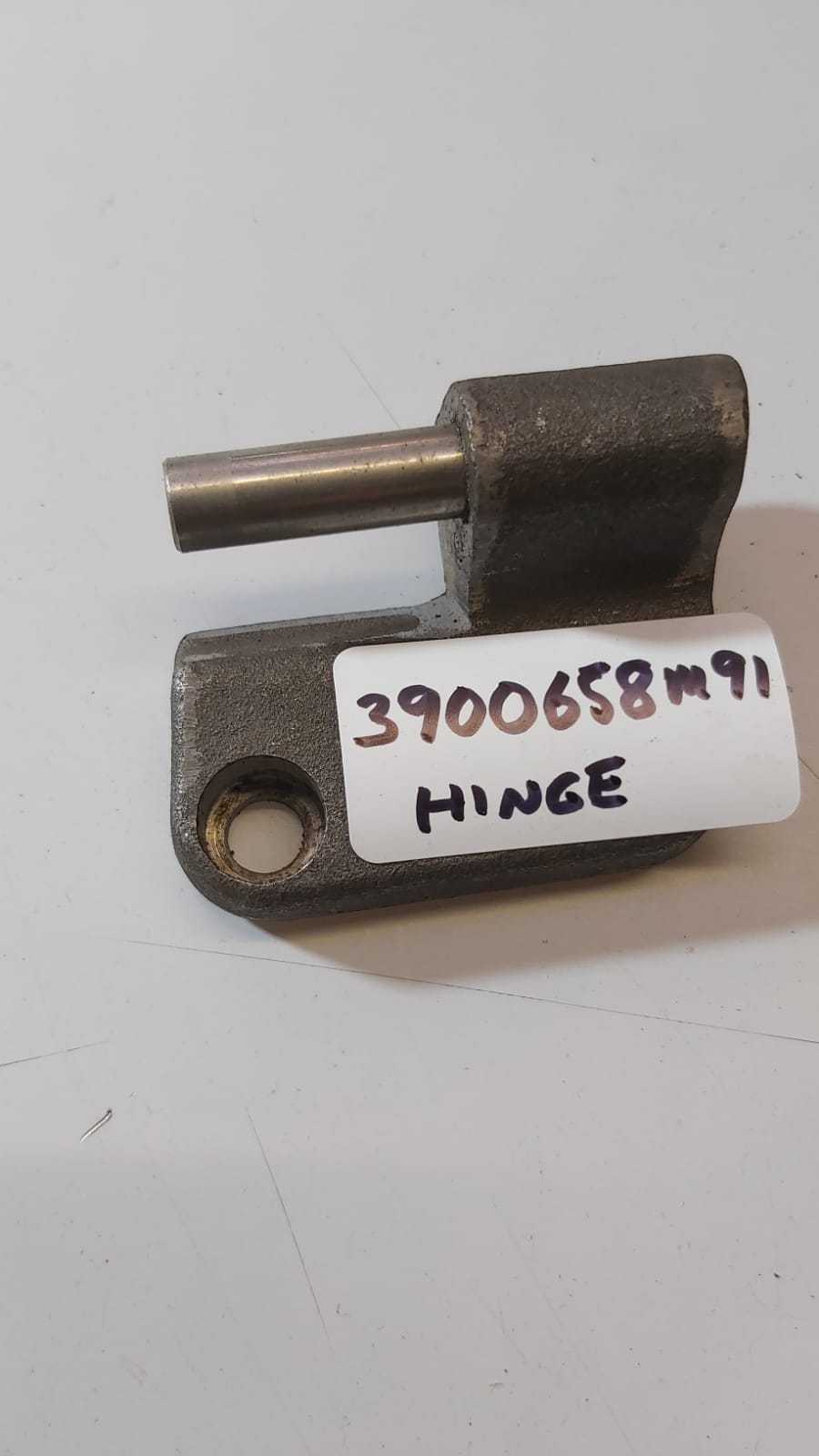 right-hand-hinge-3900658m91